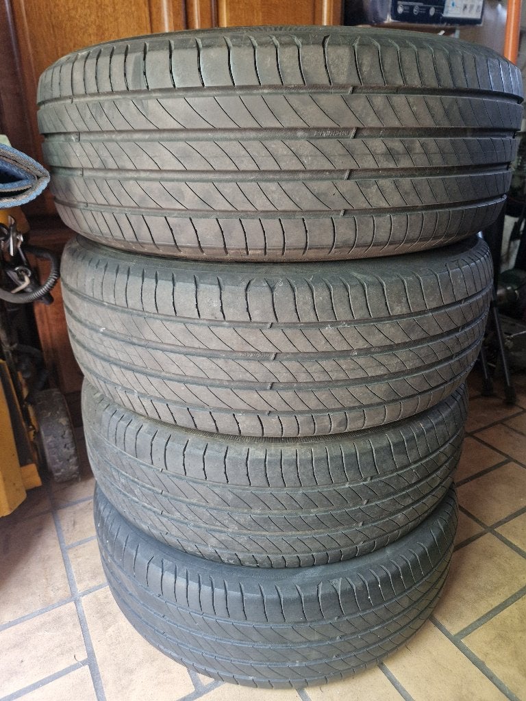 Zomerbanden Michalen, Auto-onderdelen, Banden en Velgen, Gebruikt, 16 inch, 205 mm, Band(en)