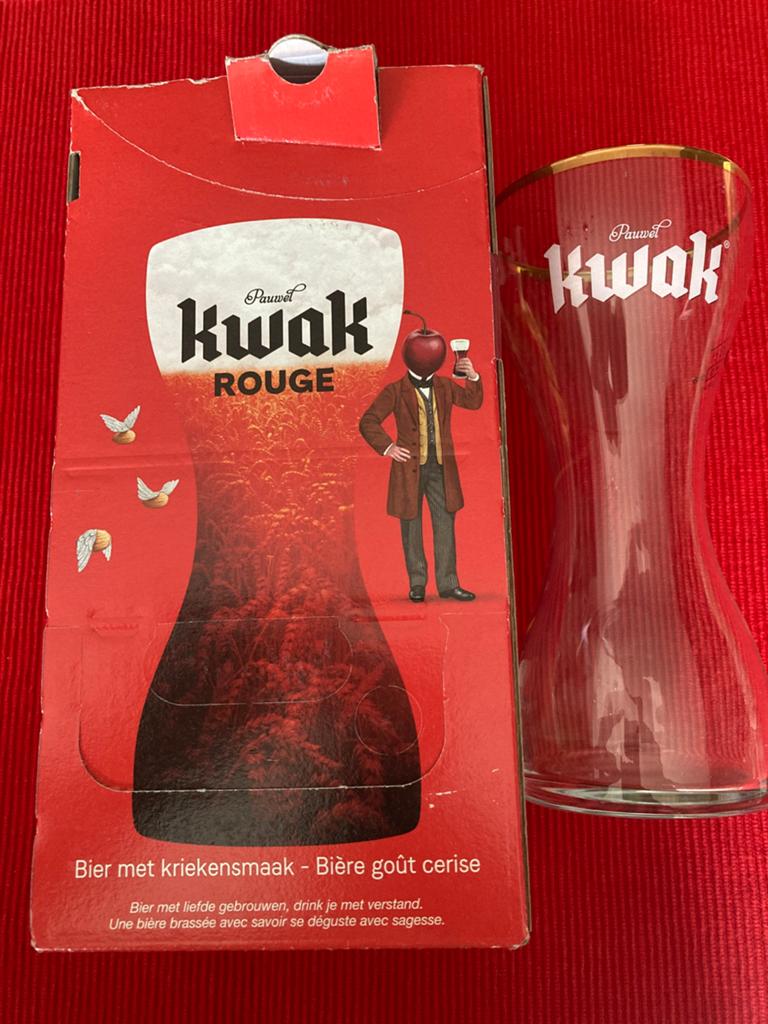 Verre à bière, Kwak Rouge, Enlèvement, Comme neuf, Verre ou Verres