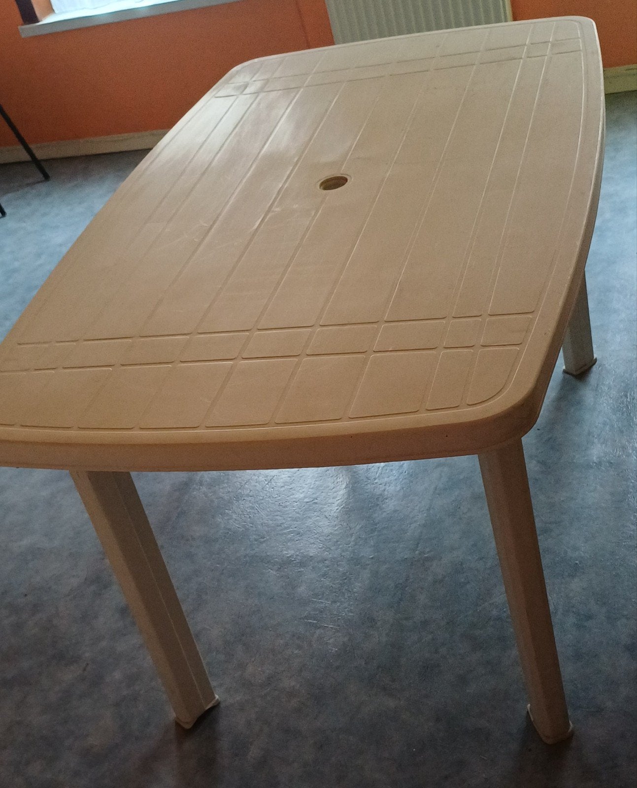 Table de jardin + 1 chaise pliante, Jardin & Terrasse