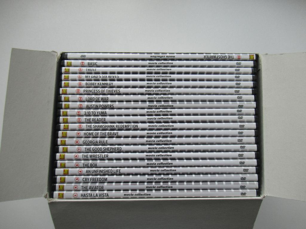 dvd doos met 20 dvd, Enlèvement ou Envoi, Neuf, dans son emballage