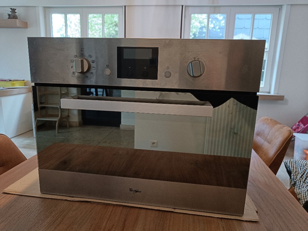 Four à micro-ondes, Electroménager, Micro-ondes, Utilisé, Encastré, 45 à 60 cm, Croustillant, Gril, Air chaud, Four, Plaque tournante