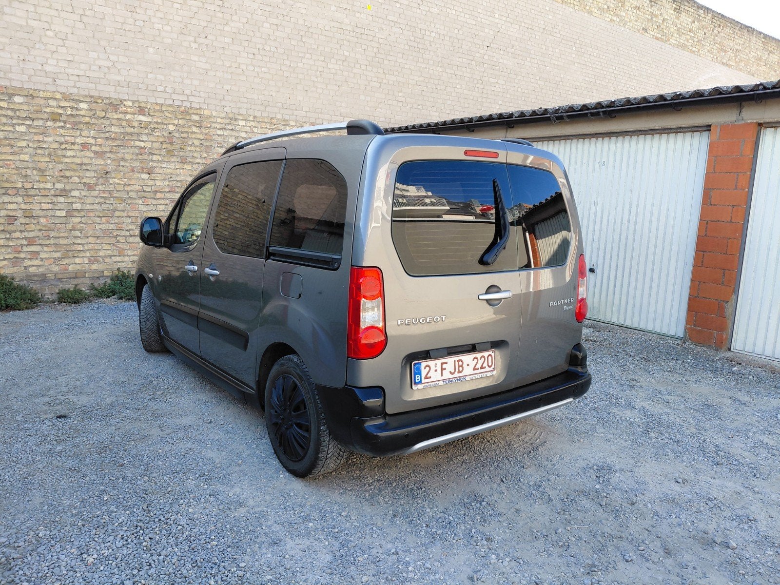 À vendre : Peugeot Partner Tepee Outdoor 1.6 bien entretenu, Autos : Pièces & Accessoires, Autres pièces automobiles, Enlèvement