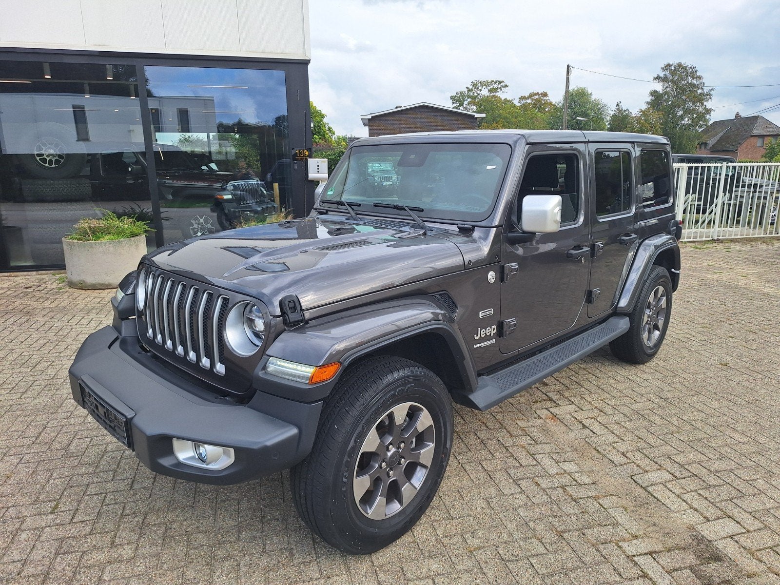 Jeep Wrangler Sahara 2.0 Turbo EN PARFAIT ÉTAT !, Autos, Cuir, Argent ou Gris, Achat, Entreprise