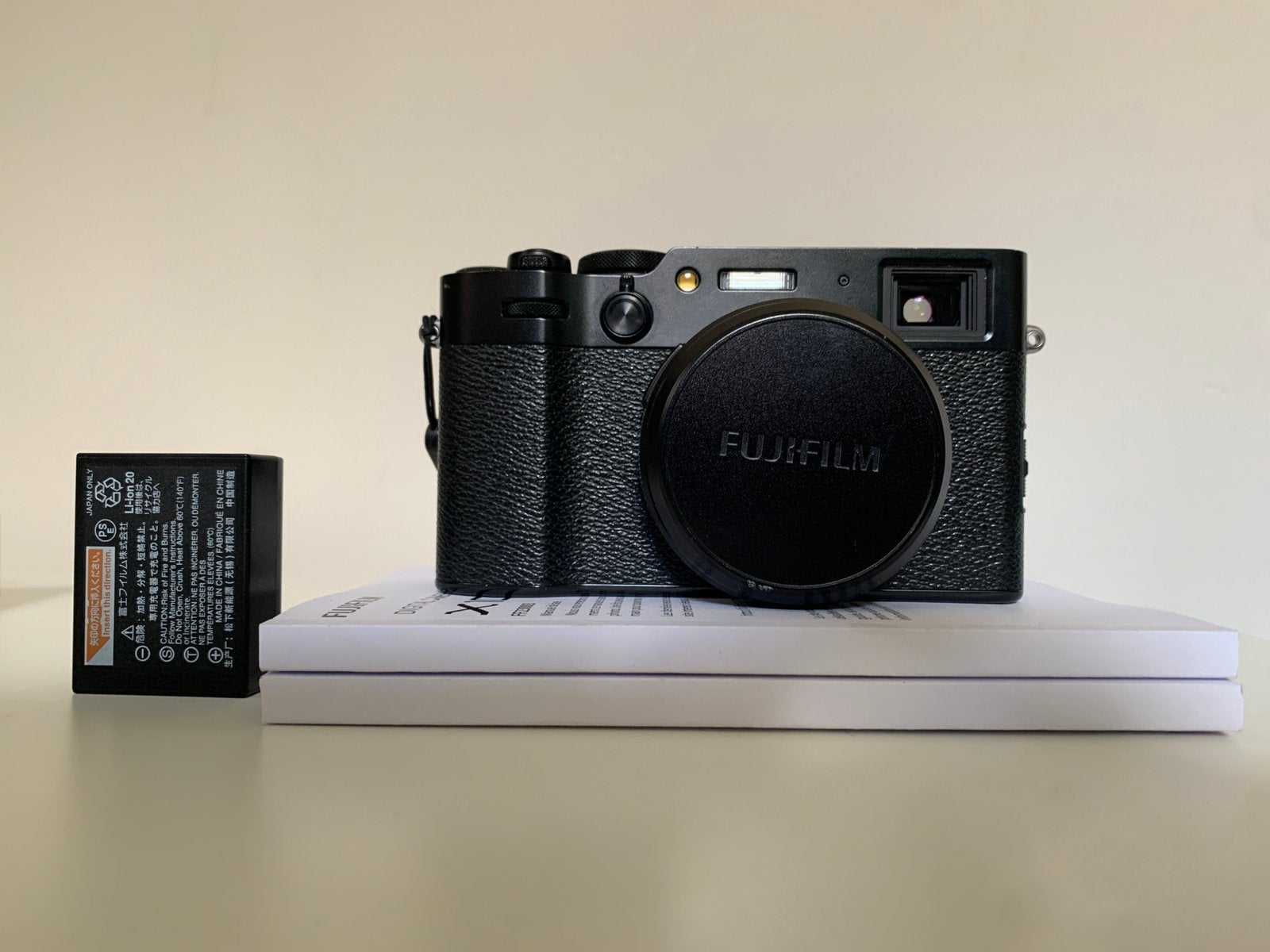 Fujifilm X100VI Black –pracktisch nieuw, Ophalen, Beeldstabilisatie, Draagriem, Zo goed als nieuw