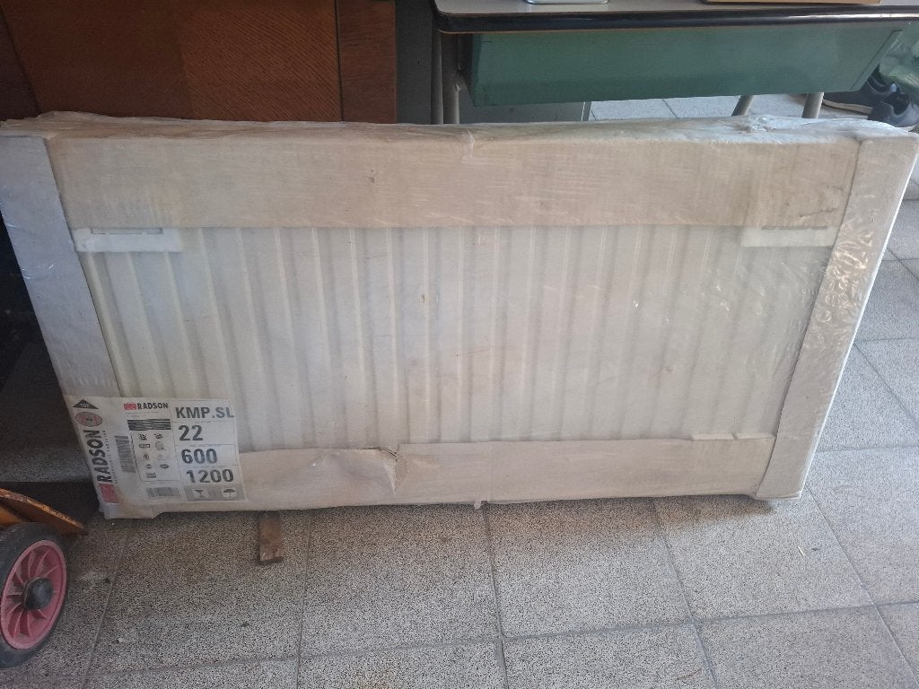 Radson type 22 radiator 600 x 1200, Doe-het-zelf en Bouw, Ophalen, 30 tot 80 cm, Radiator, Zo goed als nieuw