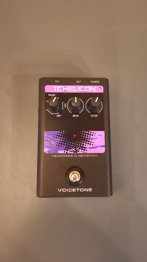 TC Helicon VOICETONE X1 (Megaphone Distortion vocal effects), Muziek en Instrumenten, Ophalen, Zo goed als nieuw, Distortion, Overdrive of Fuzz
