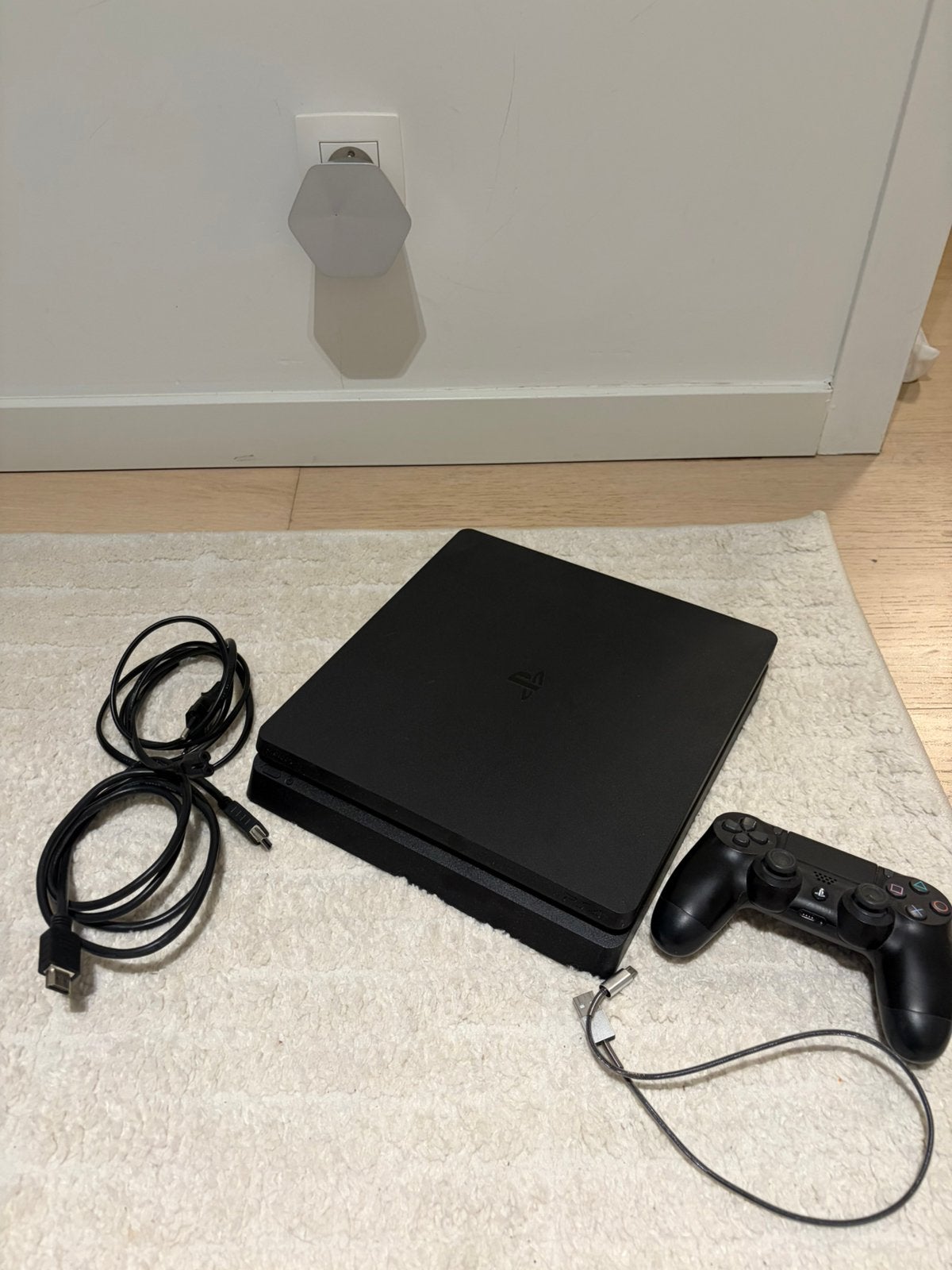 Platstation 4 Slim, Consoles de jeu & Jeux vidéo, Enlèvement, Comme neuf, Slim