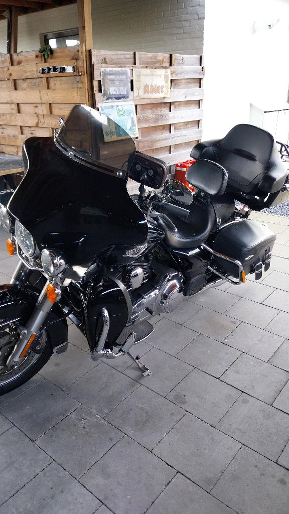 Harley davidson road king classic, 2 cilinders, 1690 cc, Occasion, Particulier
