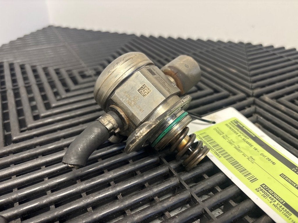 POMPE HAUTE PRESSION Mercedes-Benz E (W213) (|A2740700501|), Mercedes-Benz, Utilisé, Dialog.mb@mercedes-benz.com, Mercedes-Benz AG