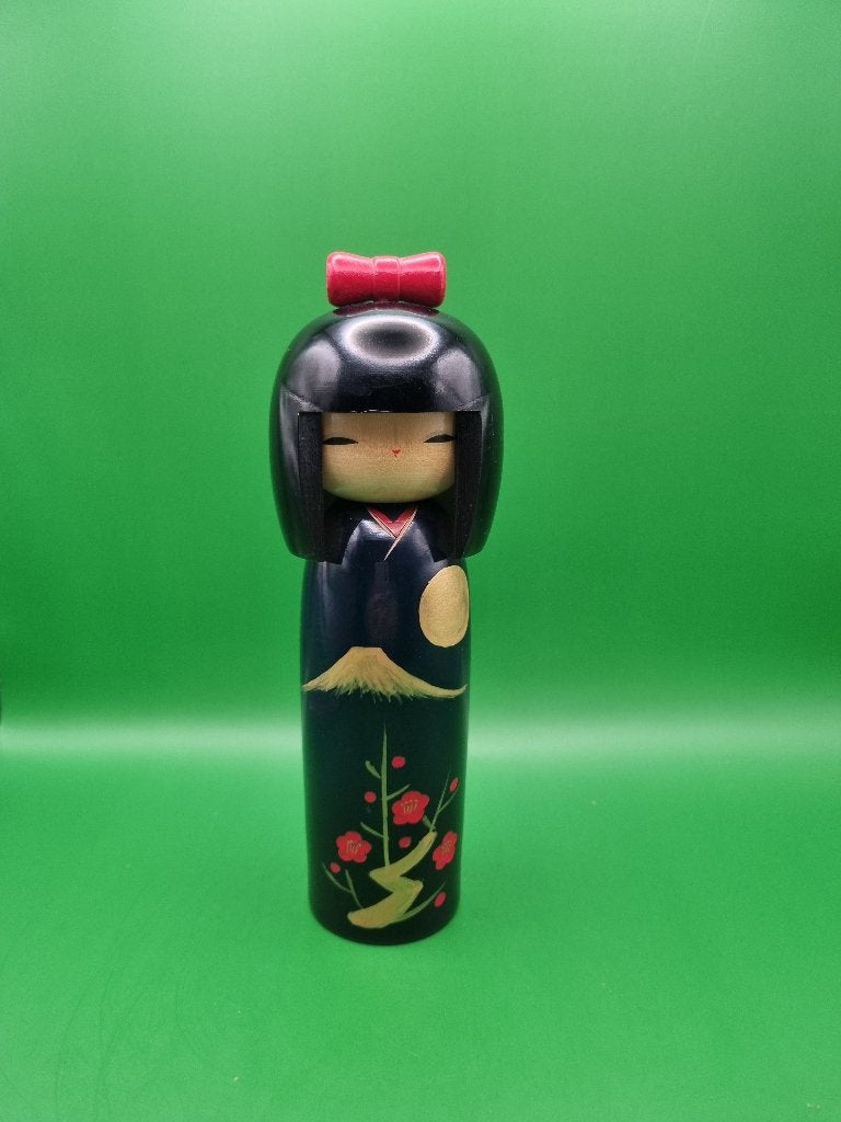Le magnifique Yūei kokeshi de Kunio Miyagawa, 19 cm, Enlèvement ou Envoi, Japon, Bois