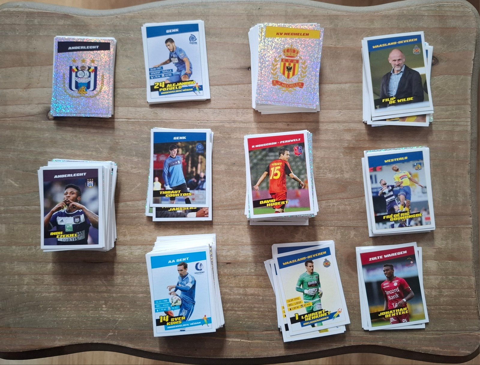 Panini 438 images différentes football belge 2016 Belgique, Collections, Actions de supermarché, Enlèvement ou Envoi