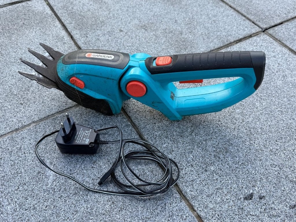 accu grasschaar gardena, Jardin & Terrasse, Moins de 10 cm, Enlèvement, Utilisé, Batterie