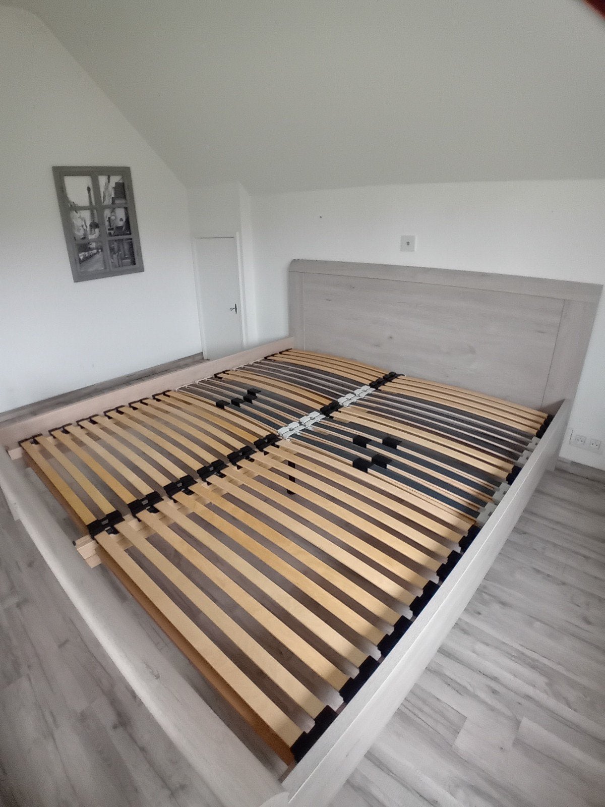 Lit double 180×200 Plum Art (sommiers et matelas inclus), Comme neuf, Enlèvement, Sommier, 180 cm