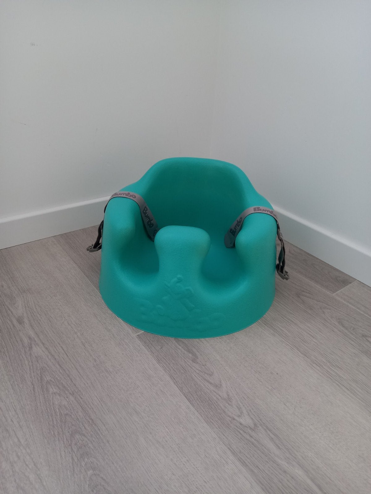 Bumbo babyzetel, Enlèvement