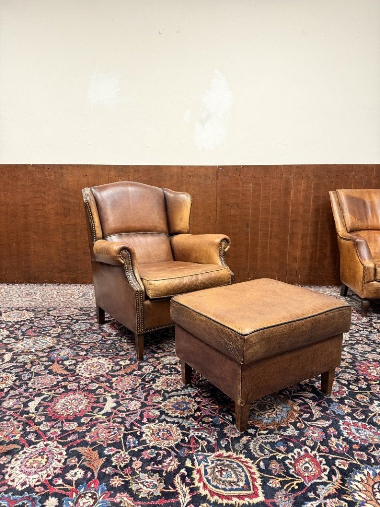 Set Klassiek Engelse Schaap Lederen Fauteuil + Hocker, Antiquités & Art, Enlèvement