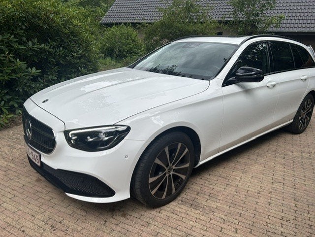 mercedes E 300e break, Auto's, Mercedes-Benz, Automaat, 4 cilinders, Wit, Te koop