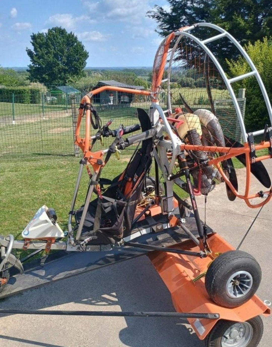 Trike met fresh breeze monster, Sport en Fitness, Zweefvliegen en Paragliding, Ophalen