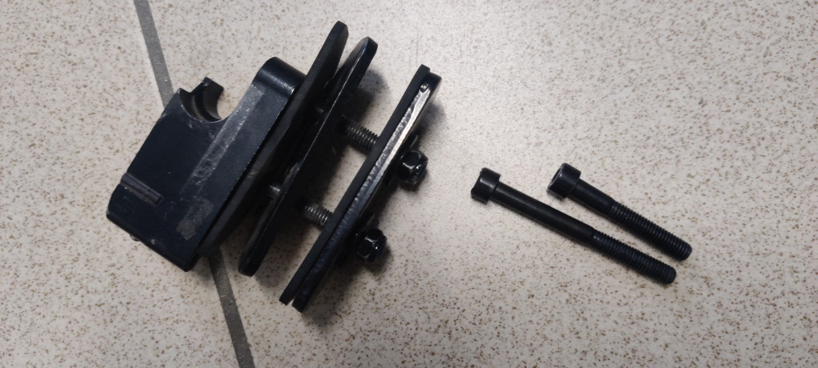 ophang Beugel voor slot Abus granit sledg 77, Motos, Accessoires | Cadenas, Enlèvement
