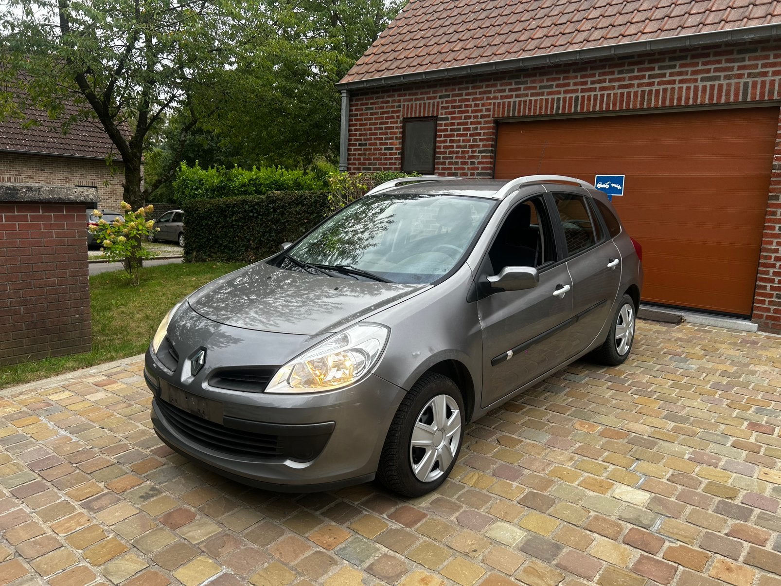Renault clio 145000 benzine klaar!!, Auto's, Particulier, Airconditioning, Clio, Te koop