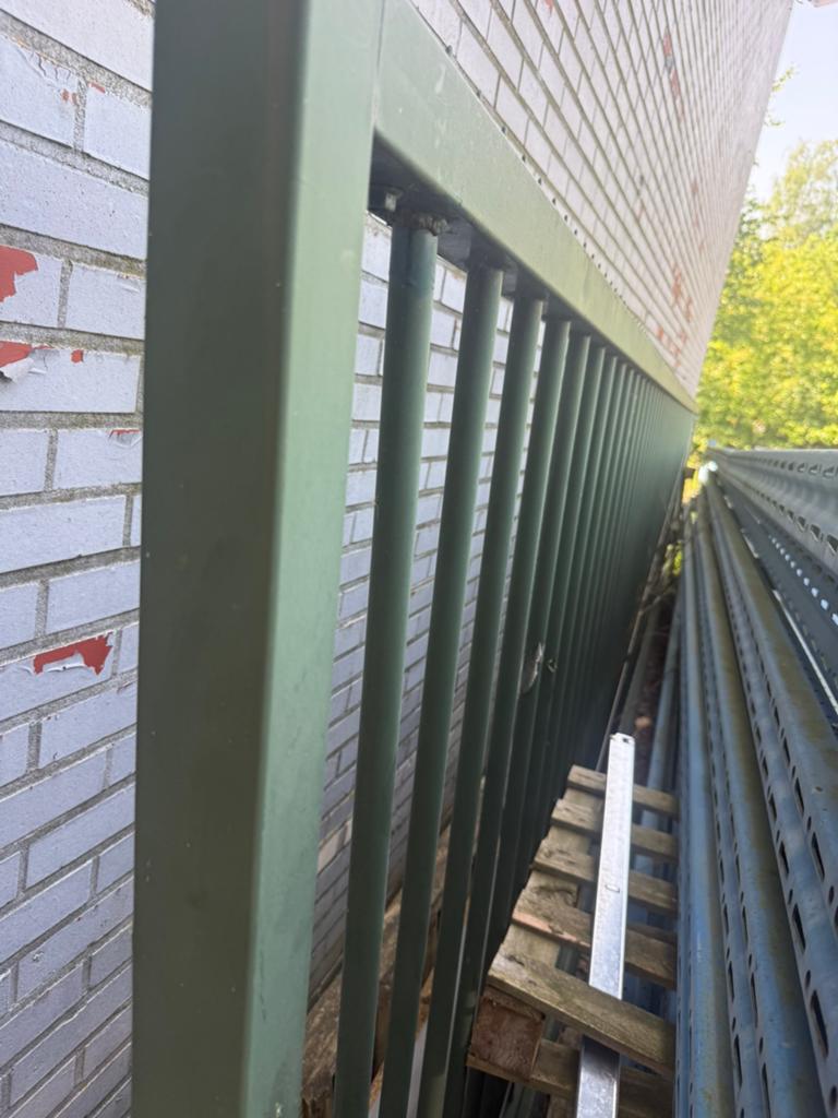 Heras poort / schuifpoort, Tuin en Terras, Ophalen, Zo goed als nieuw