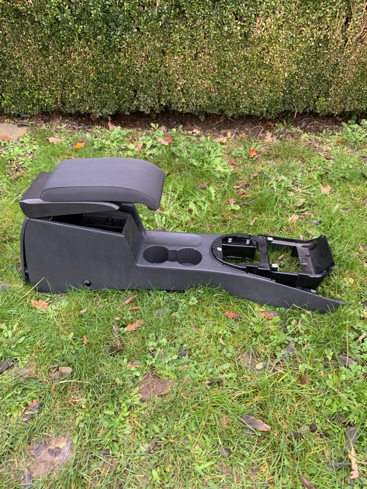 Vw Caddy - Touran-  Centrale armsteun -, Ophalen, Nieuw, Volkswagen