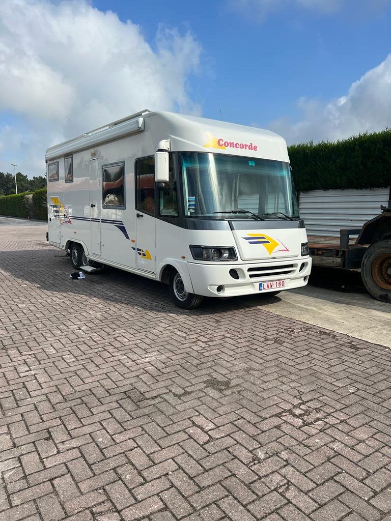 Luxe integraal camper zoekt nieuwe liefhebber C rijbewijs, Caravans en Kamperen, Concorde, Ringverwarming, Fiat, Boiler