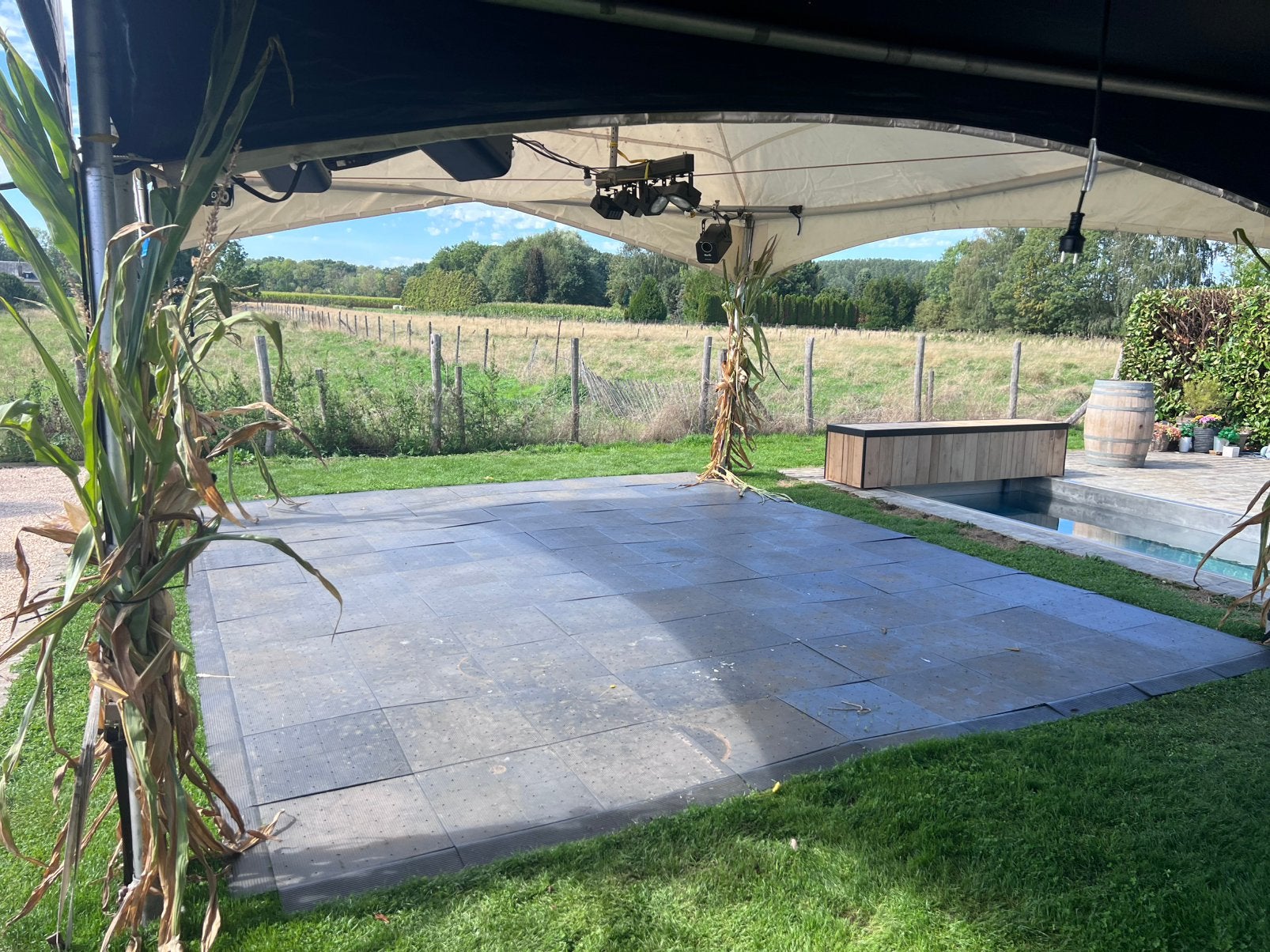 Tent vloer vlondervloer, Enlèvement, Utilisé