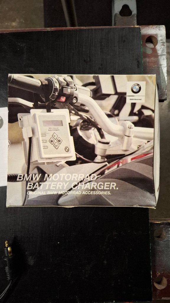 BMW batterijlader, Ophalen of Verzenden, Gebruikt