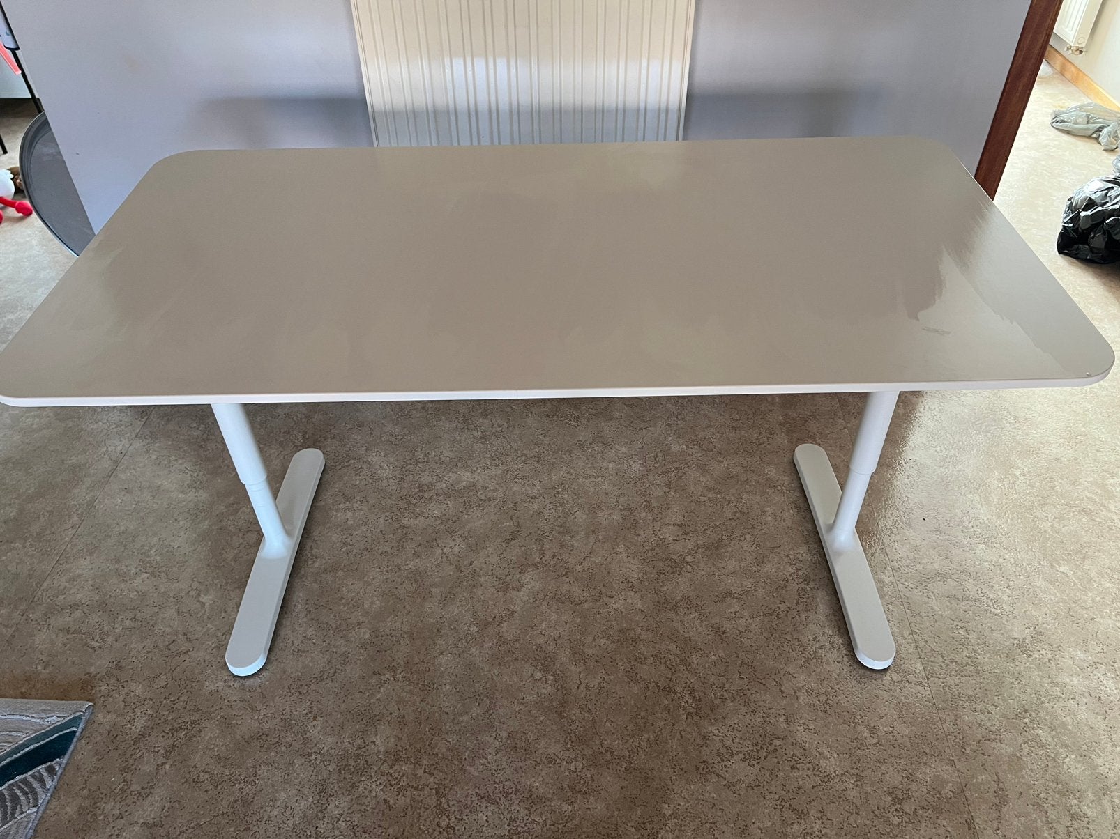 Bureau ikea bekant, Enlèvement, Utilisé