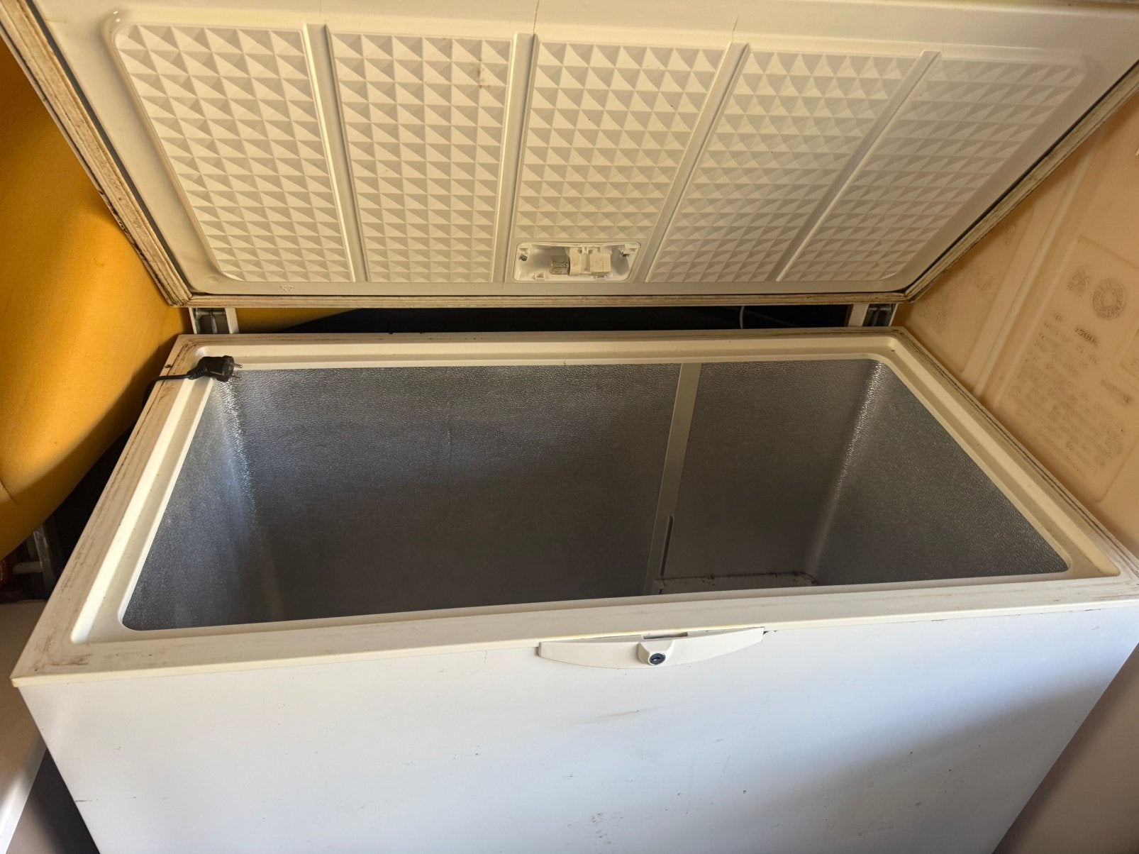 A vendre Congélateur bon etat, Electroménager, Enlèvement, Comme neuf, Congélateur