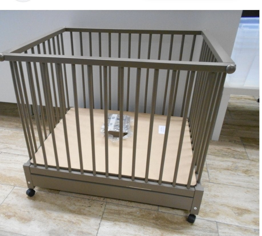 Parc, Enfants & Bébés, Parcs, Utilisé, Carré, Réglable en hauteur, Roulettes, Enlèvement