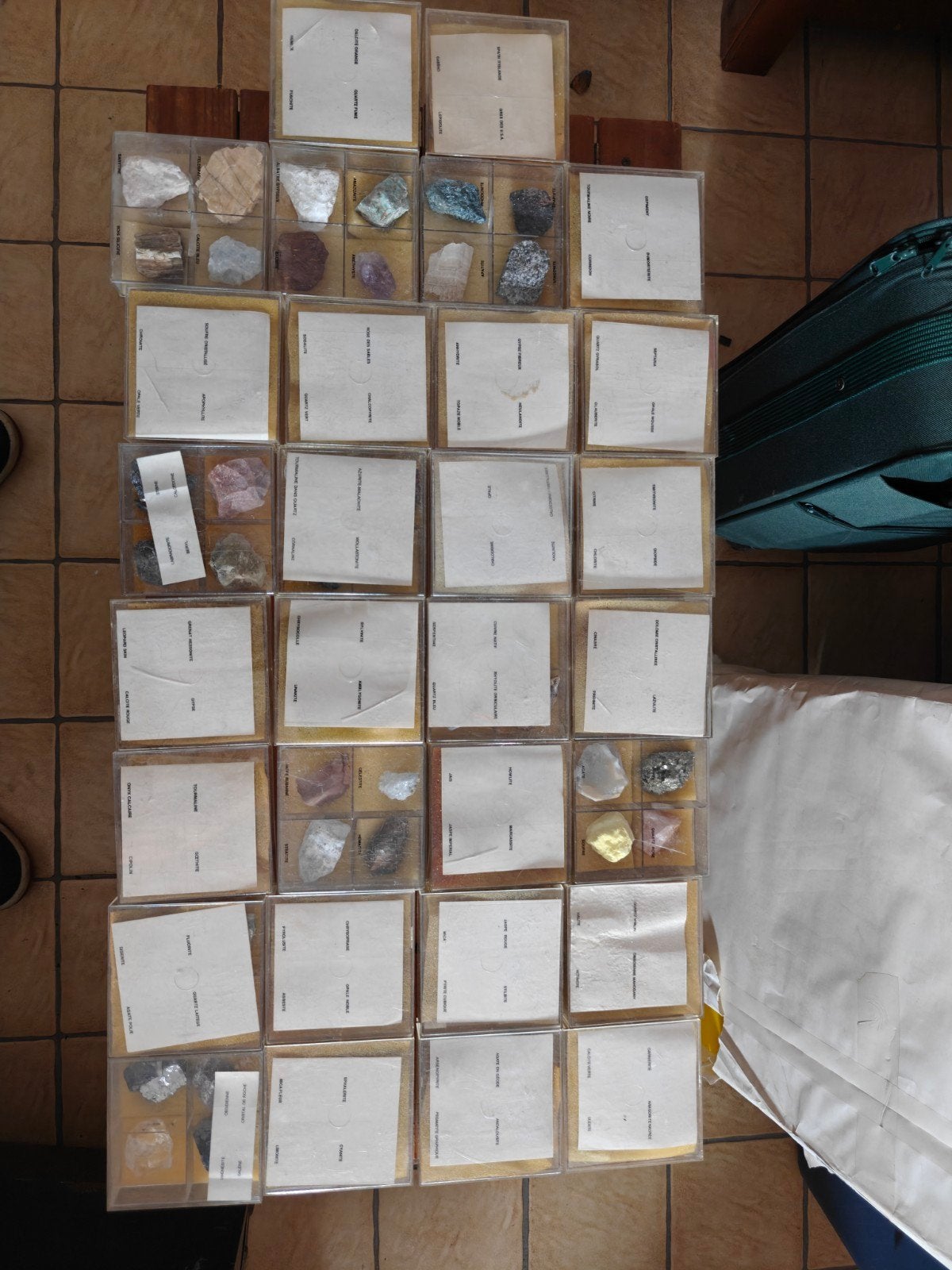 Grand lot : pierres à collectionner, Enlèvement