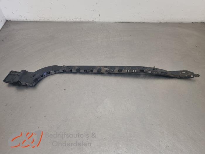 Support pare-chocs arrière droit d'un Mercedes Vito, 3 mois de garantie, Utilisé, -, -