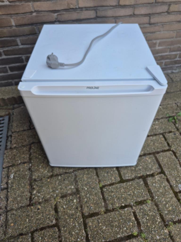 Kleine koelkastjes, Elektronische apparatuur, Ophalen