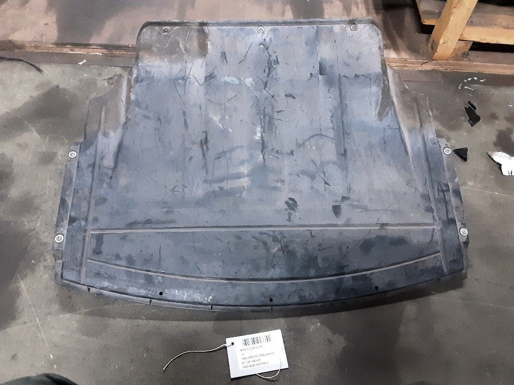 CACHE SOUS MOTEUR BMW 3 serie (E46 / 2) (01-1998/07-2006), Mevr. I. Hauben, Utilisé, BMW, Rue de l'Espoir 34 34
4030  GRIVEGNÉE, BE
