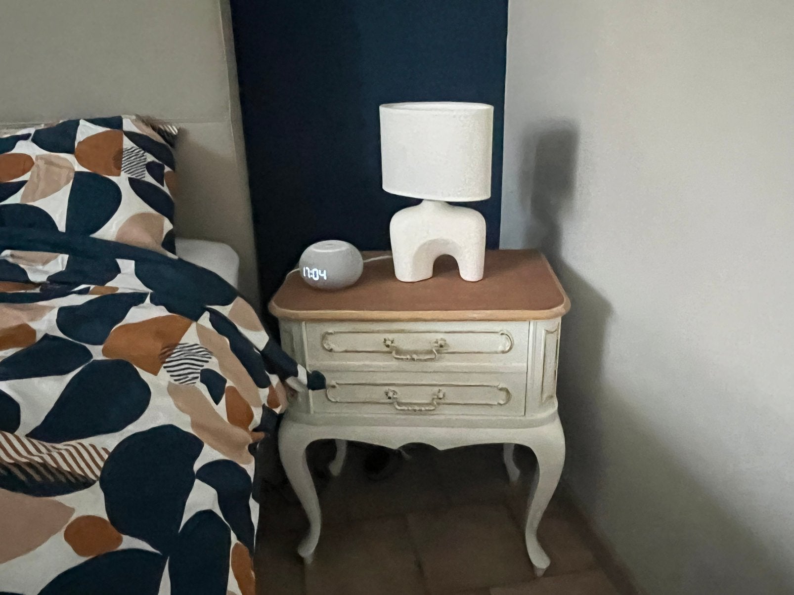 2 tables de chevet / nuit, Enlèvement, Utilisé