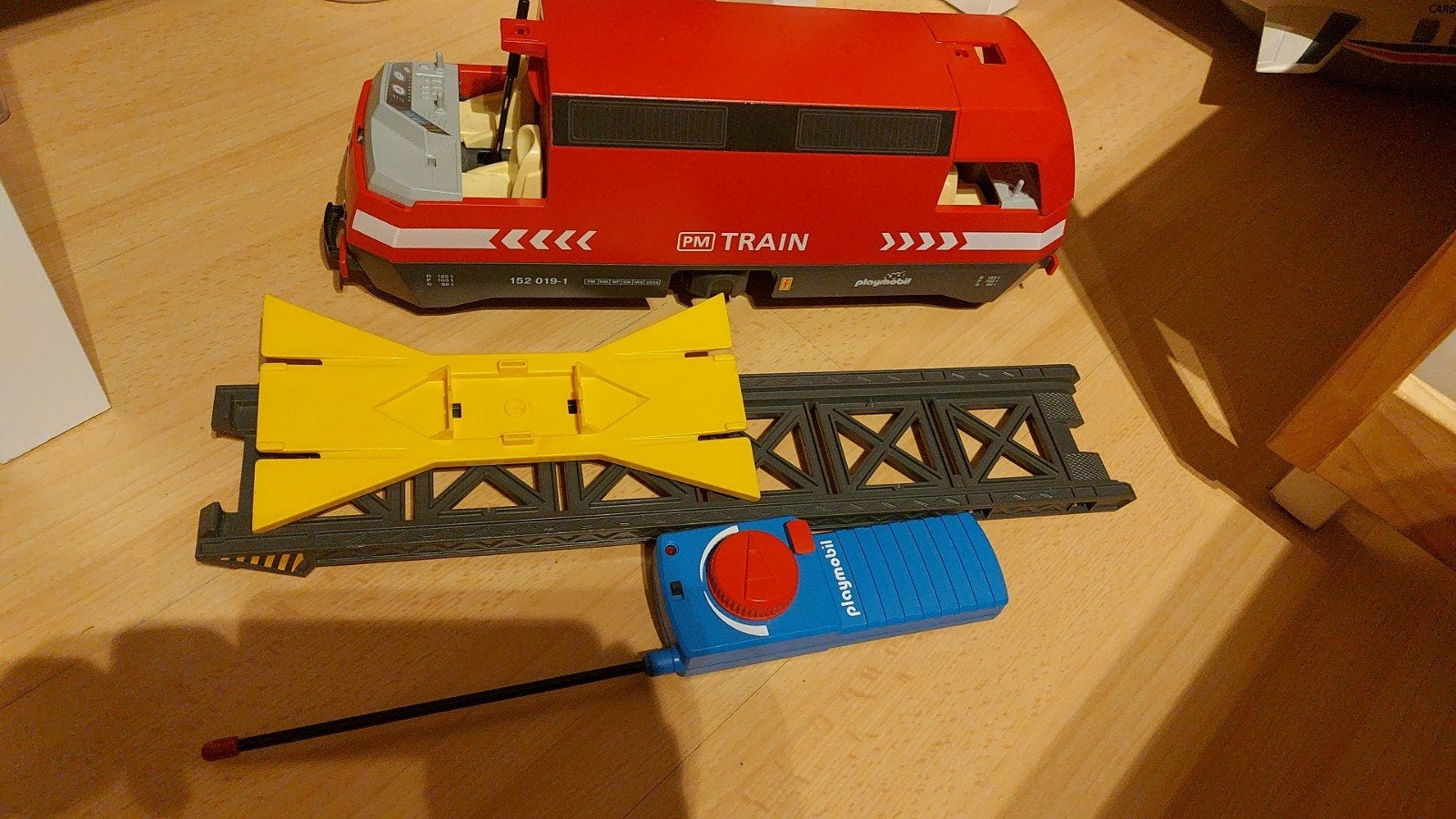 playmobiel trein 1 spoor en afstandsbediening, Hobby & Loisirs créatifs, Enlèvement ou Envoi, Comme neuf, Locomotive, Autres marques