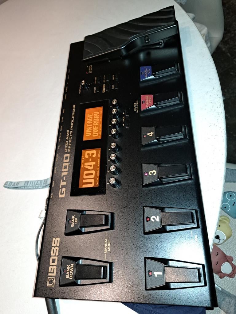 Boss GT-100 met draagtas, Muziek en Instrumenten, Effecten, Ophalen, Chorus