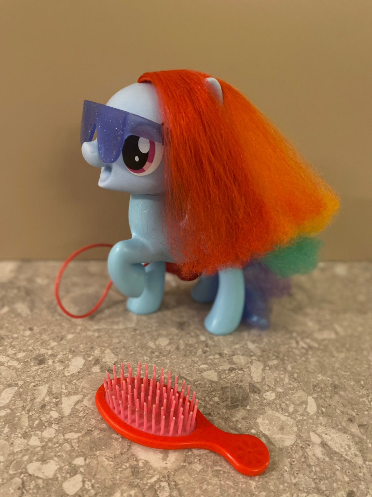 Leuk ponypaardje My Little Pony, Enfants & Bébés, Jouets | My Little Pony, Enlèvement, Comme neuf