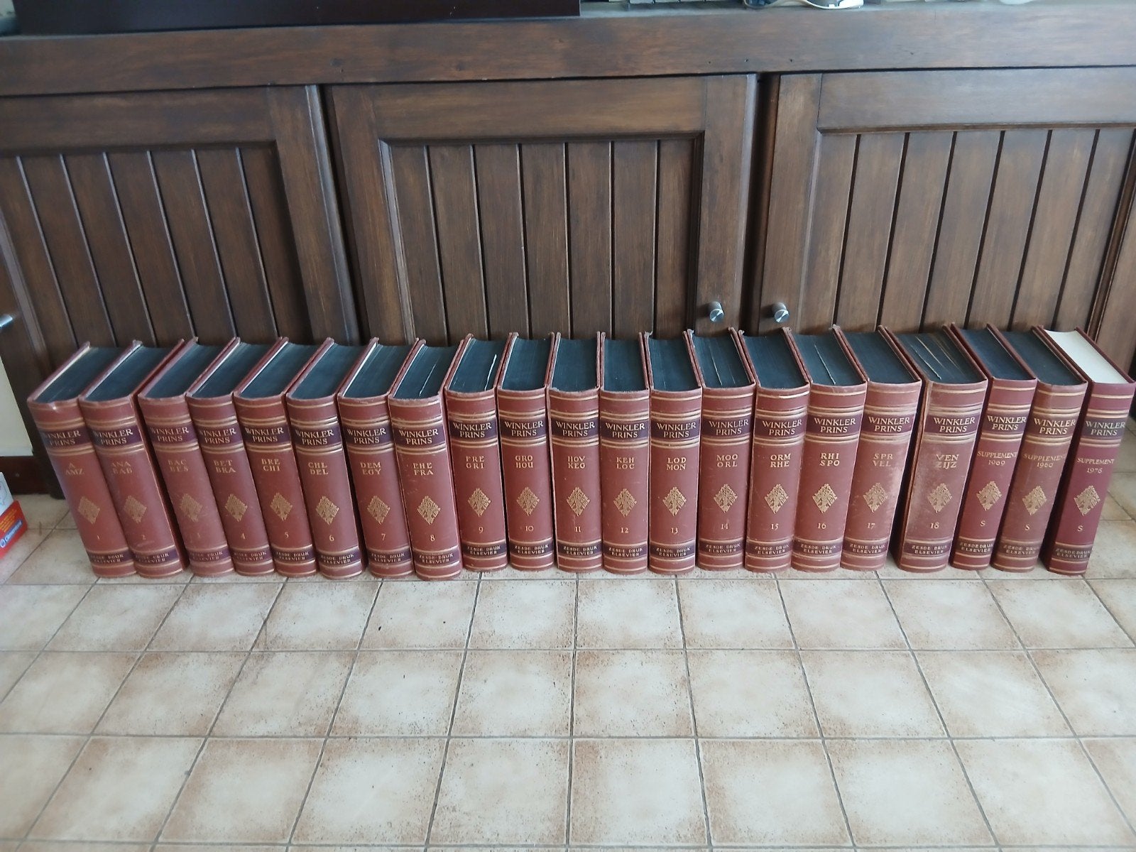 wp boeken, Boeken, Encyclopedieën, Ophalen
