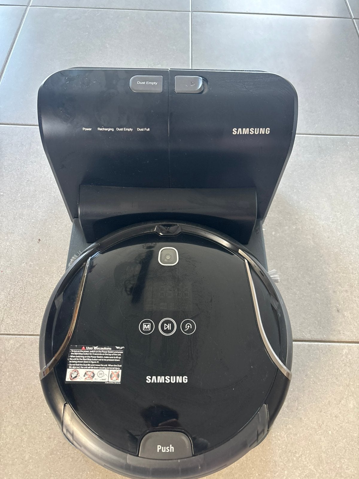 Samsung Navibot robotstofzuiger met automatisch leegstation, Elektronische apparatuur, Ophalen, Zo goed als nieuw, Robotstofzuiger