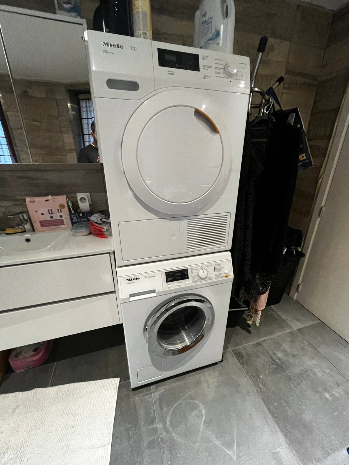 Miele sechoir + machine à lessiver, Enlèvement, Comme neuf