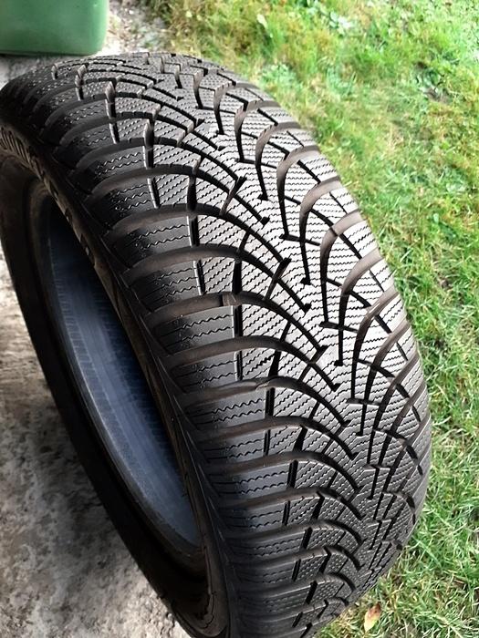 4 Pneus neige Goodyear Ultragrip 205/55/16 avec 7 à 8 mm, Autos : Pièces & Accessoires, Pneus hiver, 16 pouces, 205 mm, Pneu(s)
