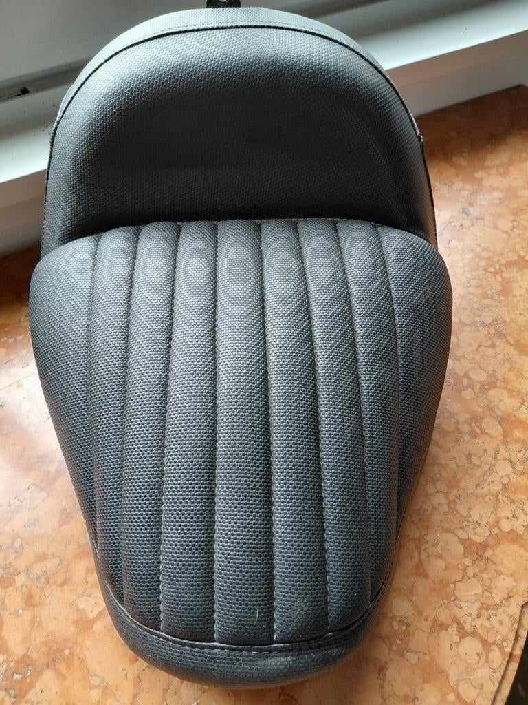Harley davidson softail zadel., Ophalen