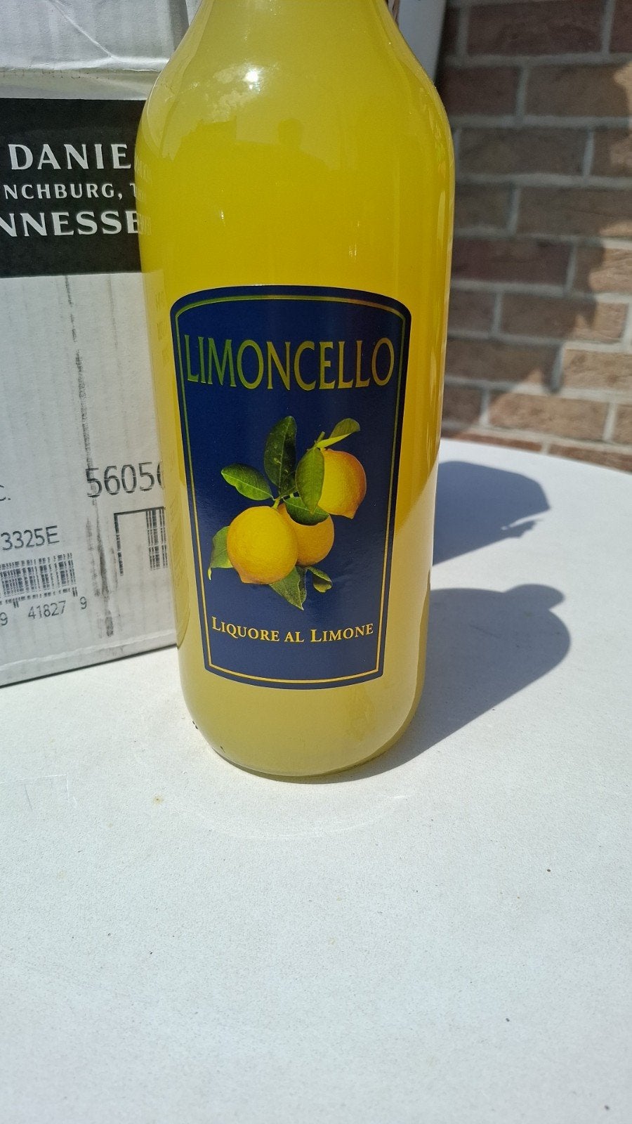 Limoncello, Enlèvement