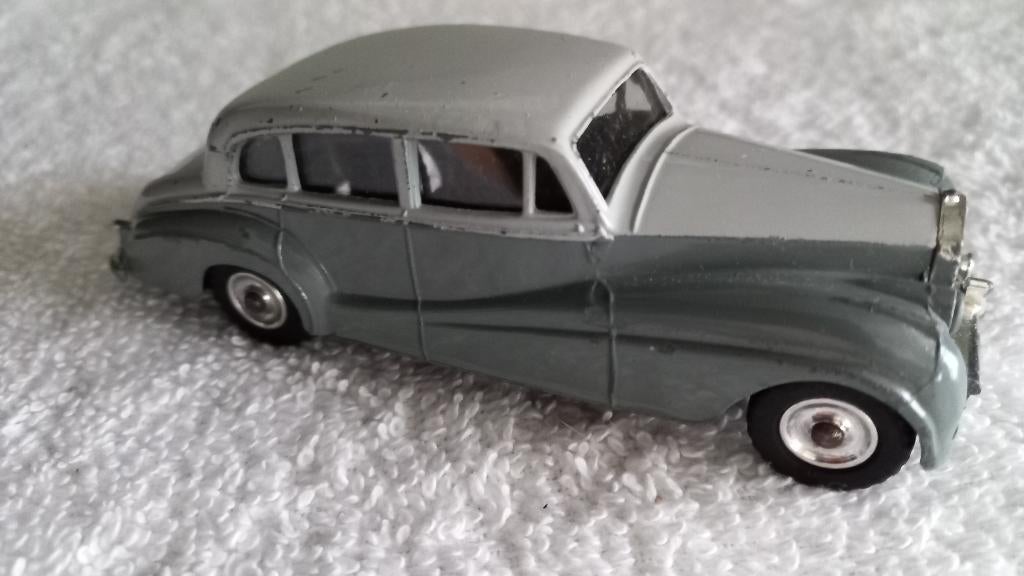 Dinky toys, Enlèvement, Dinky Toys