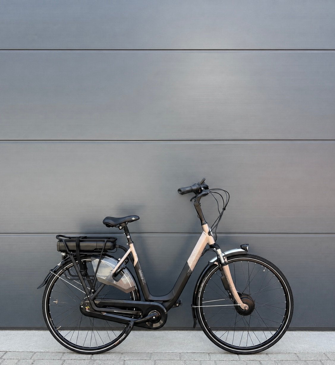 Gazelle Orange C7+ elektrische fiets 1700KM!, Fietsen en Brommers, Elektrische fietsen, Zo goed als nieuw, Gazelle, Ophalen