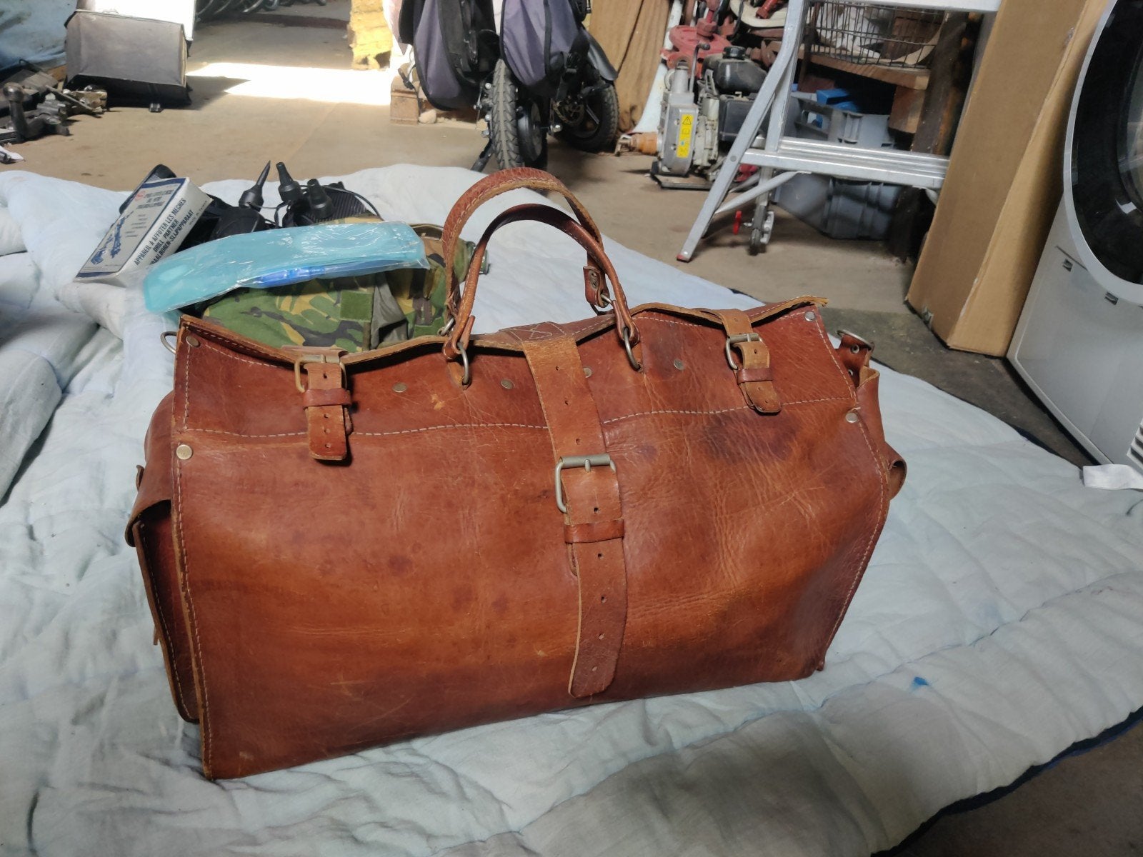 Vintage grote reistas in dik echt leer – 45 cm – mooie patin, 40 tot 60 cm, Gebruikt, 20 tot 30 cm, Bruin
