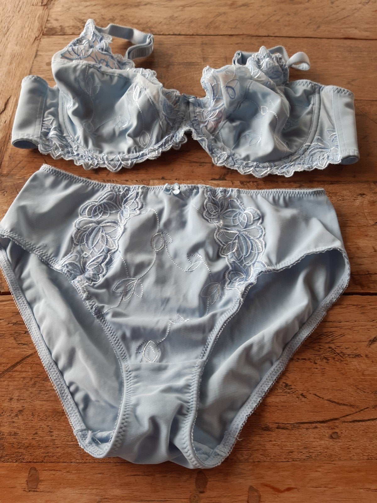 lingeriesetje nieuw, Vêtements | Femmes, Hunkemöller, Enlèvement ou Envoi, Bleu, Soutien-gorge