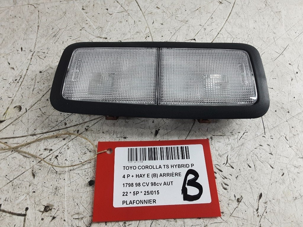 BINNENVERLICHTING Toyota Corolla (E21) (8125005030), Gebruikt, Mevr. I. Hauben, Toyota, Rue de l'Espoir 34 34
4030  GRIVEGNÉE, BE